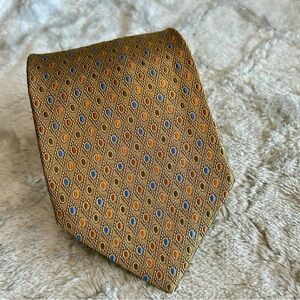 Palio Patterned Tie in Gold & Blue Silk NWOT 3.75” Wide 63” Long